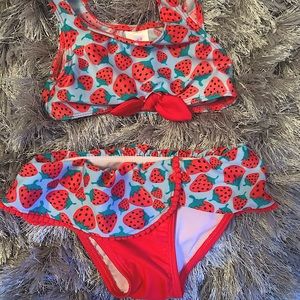 Strawberry 🍓 two piece swimsuit cat & jack 18m
